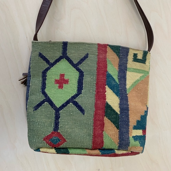 Vintage southwestern Boho Woven Crossbody Bag like Freepeople - Picture 2 of 5